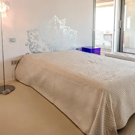 Tra Cielo E Mare - Civitanova, Nobiliare Fronte Mare